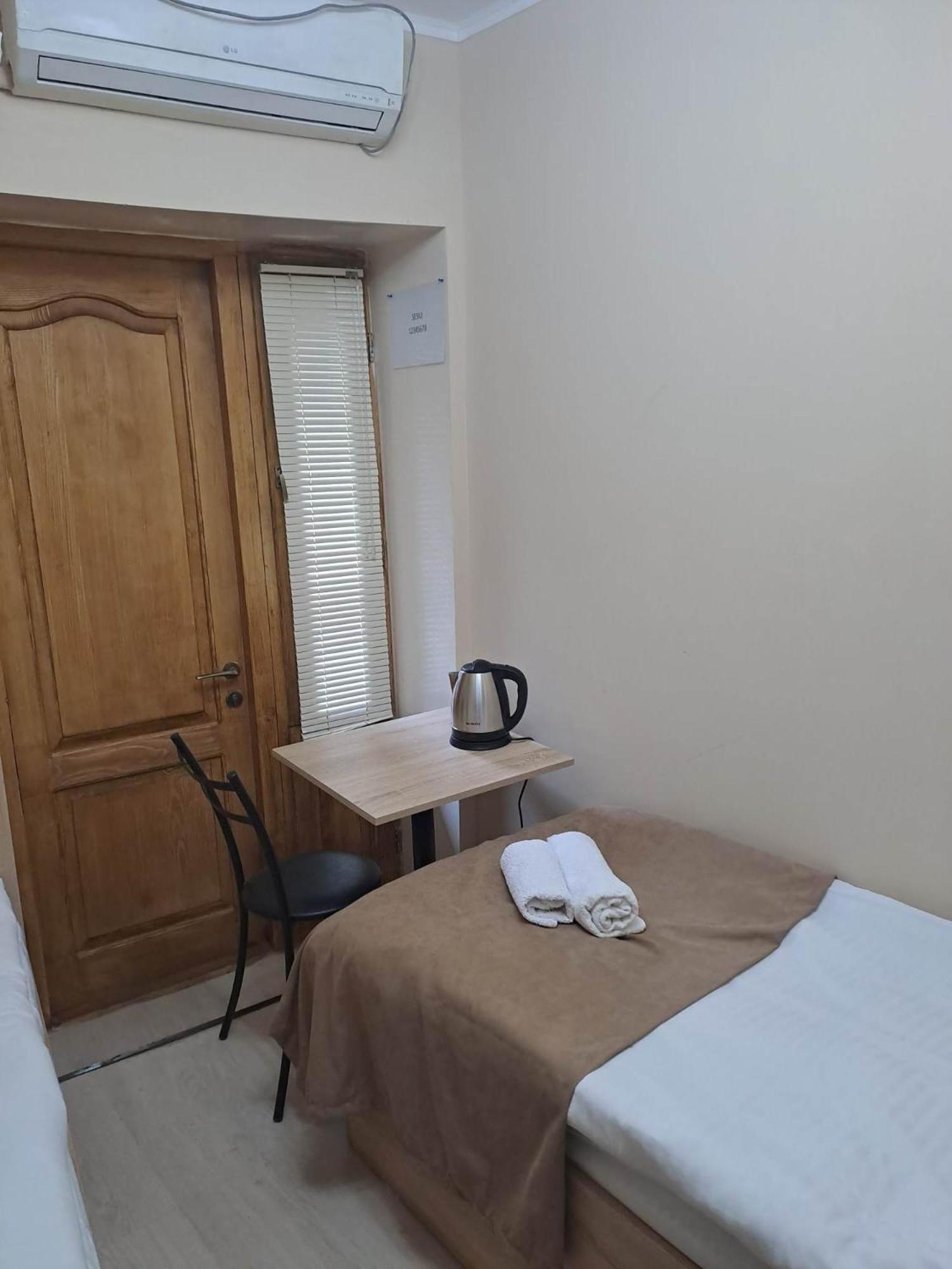 Apartment On Xancteli Tbilisi Eksteriør bilde